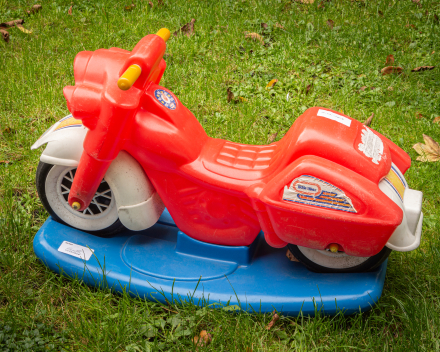 BE089 HOBBEL - RIJ - MOTORFIETS