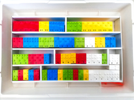 PL019 LEGO BRAILLE BRICKS 1