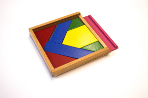 PL519 TANGRAM PL519 TANGRAM