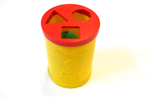 ZO035 GELE VORMENSTOOF MET ROOD DEKSEL